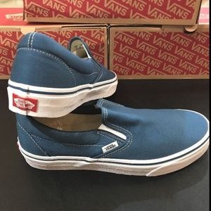 Vans women size 10 slip ons - new in box
